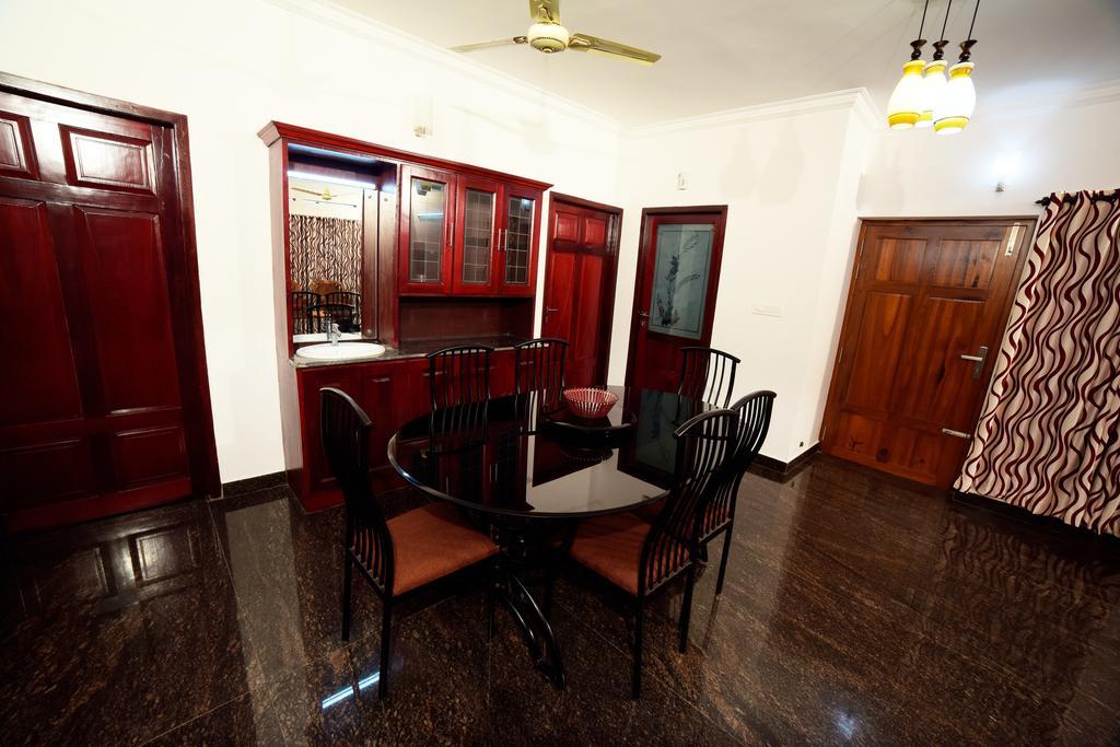 Beersheba Three Bed Room A/C Apartments Thiruvananthapuram Eksteriør bilde