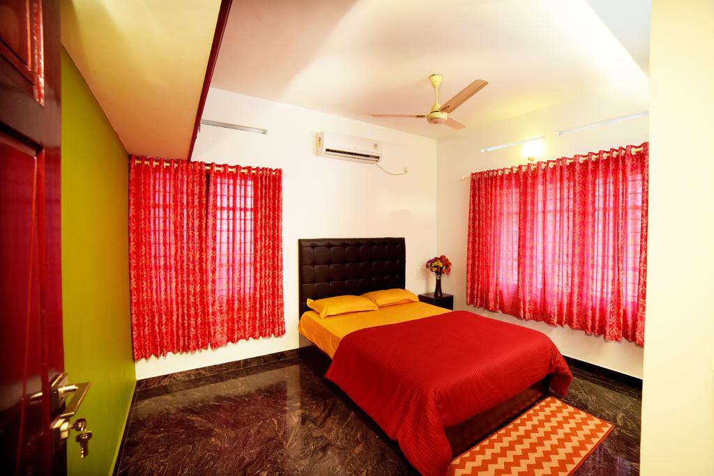 Beersheba Three Bed Room A/C Apartments Thiruvananthapuram Eksteriør bilde