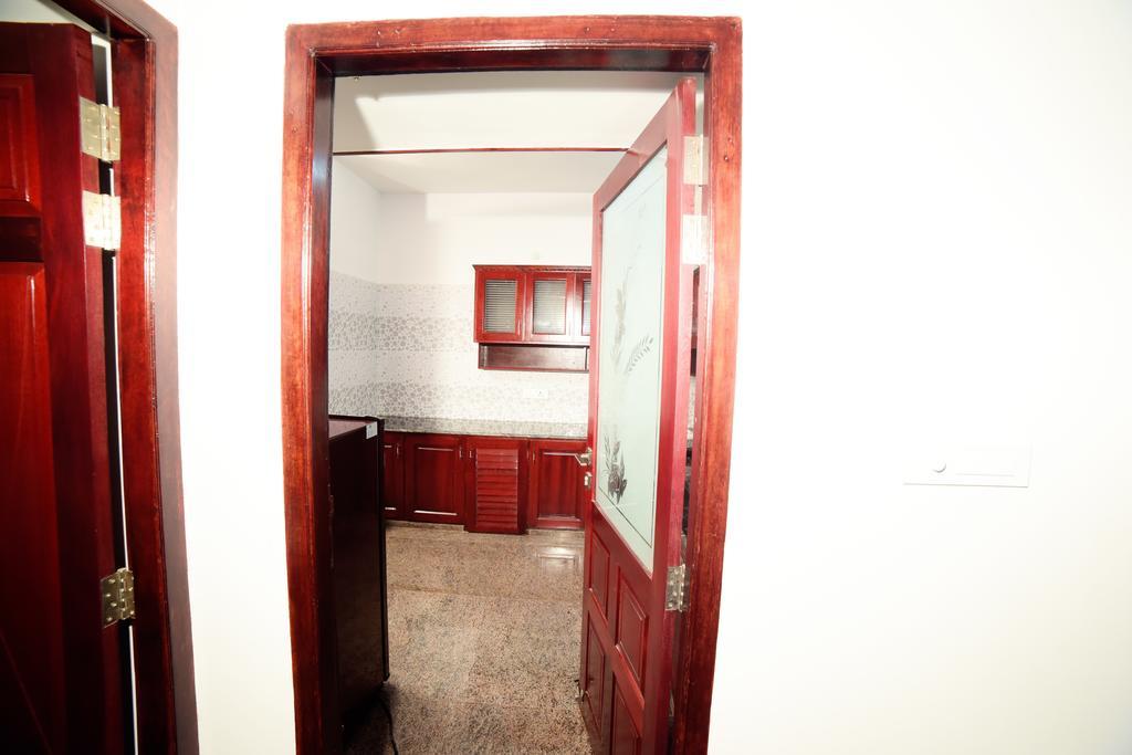 Beersheba Three Bed Room A/C Apartments Thiruvananthapuram Eksteriør bilde
