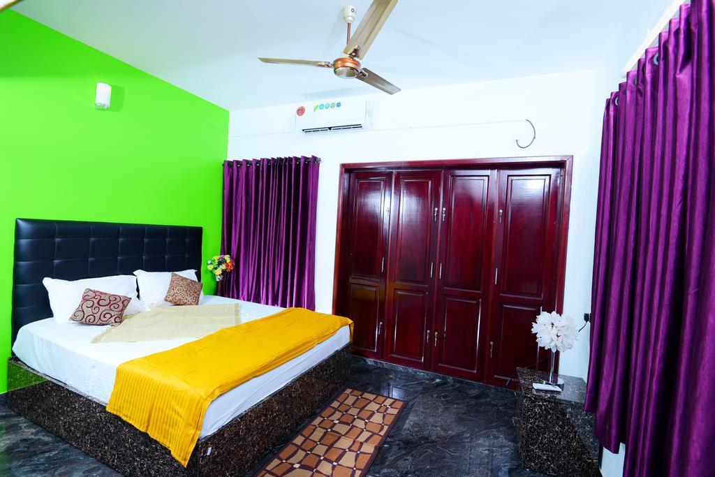 Beersheba Three Bed Room A/C Apartments Thiruvananthapuram Eksteriør bilde