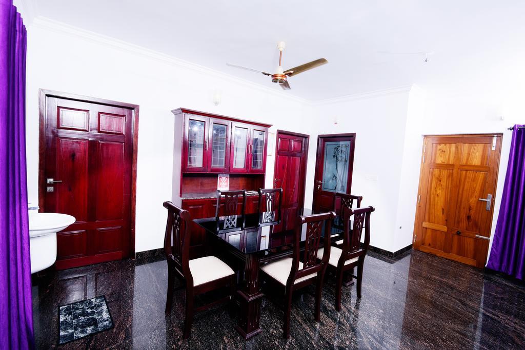 Beersheba Three Bed Room A/C Apartments Thiruvananthapuram Eksteriør bilde