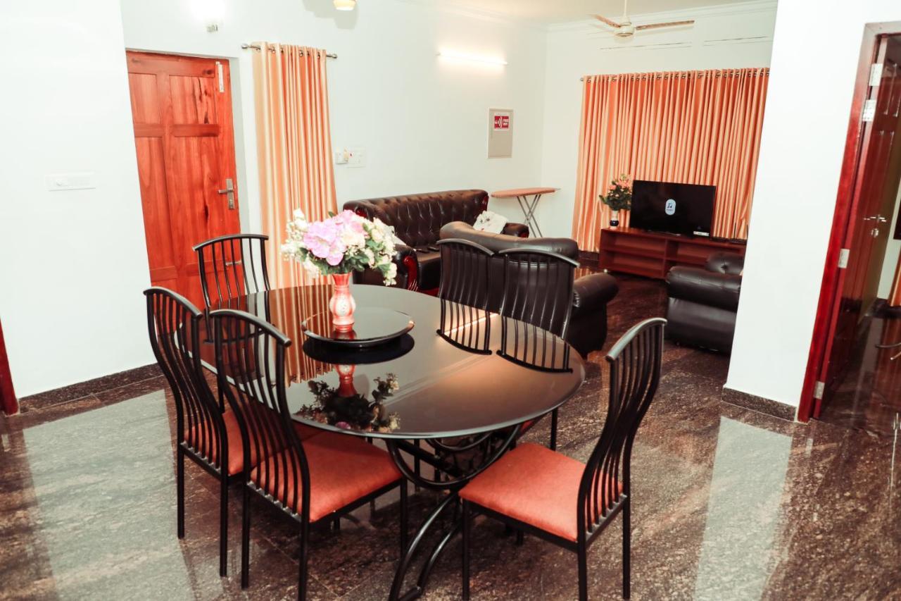 Beersheba Three Bed Room A/C Apartments Thiruvananthapuram Eksteriør bilde