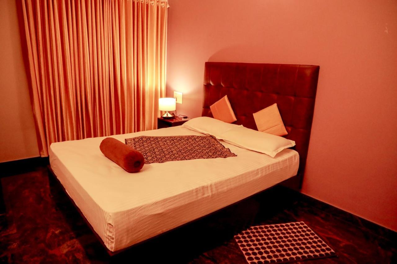 Beersheba Three Bed Room A/C Apartments Thiruvananthapuram Eksteriør bilde